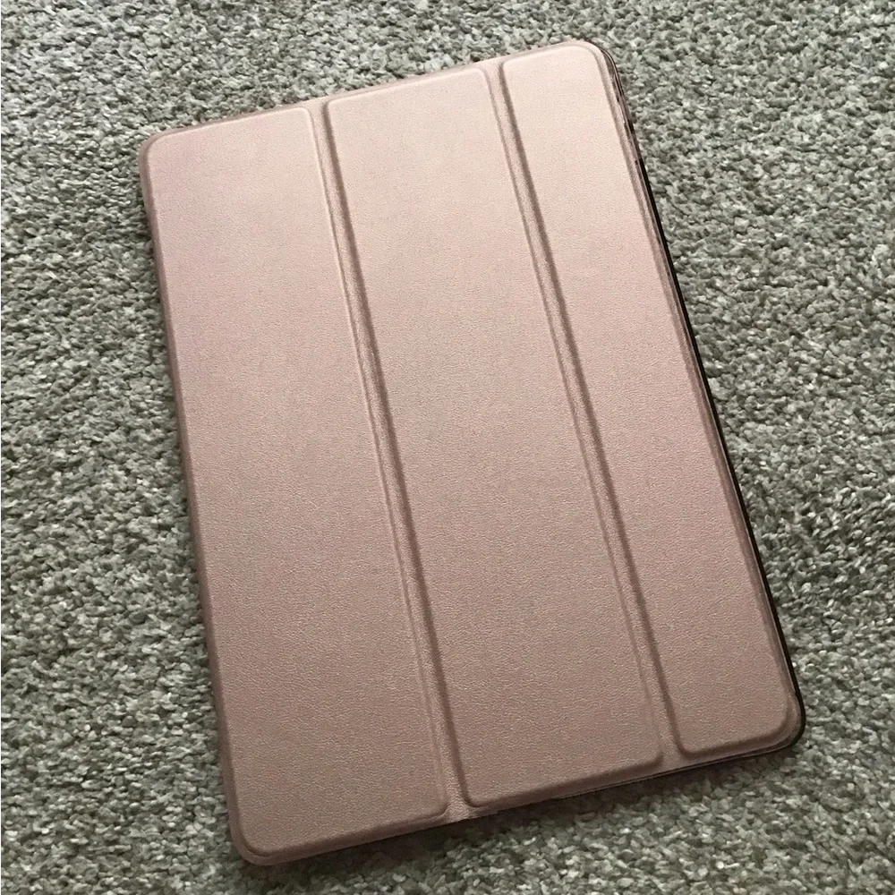 New rose gold iPad case